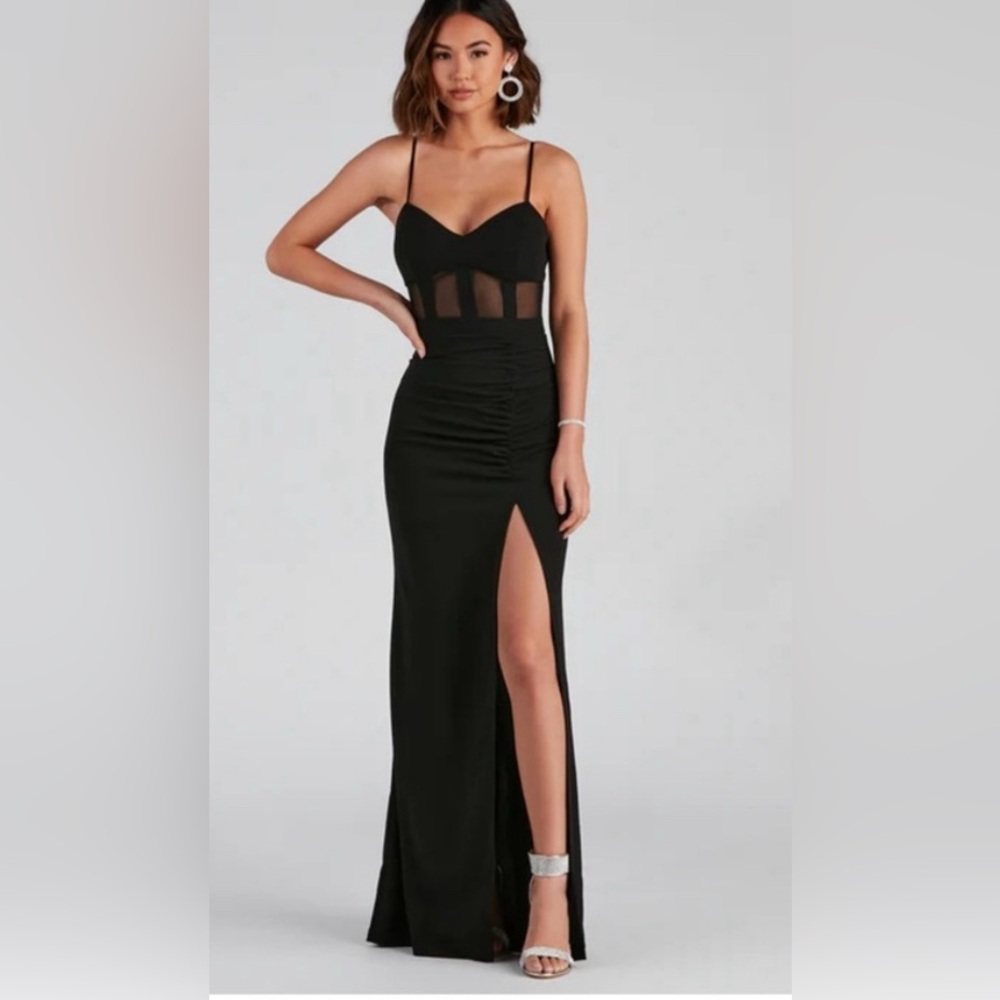 Elegant Black Prom Dress